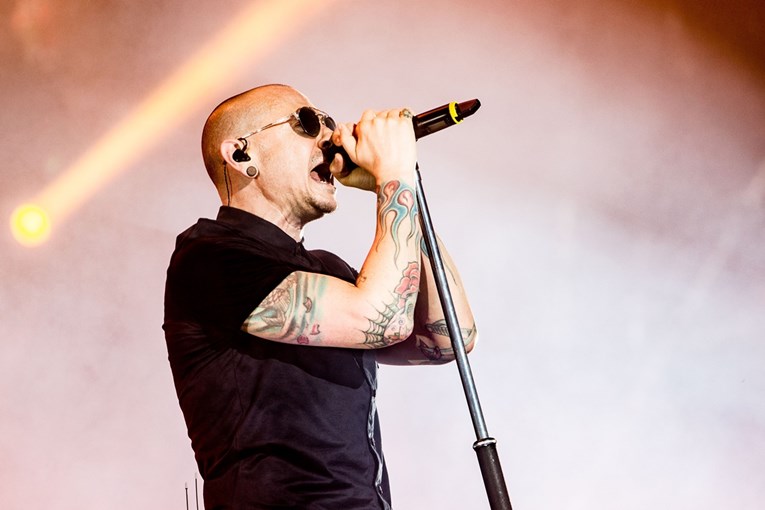 Posljednje objave na Twitteru pjevača Linkin Parka slamaju srca fanova diljem svijeta